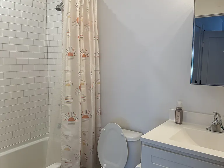 64 Park Ave #2G — Photo 6