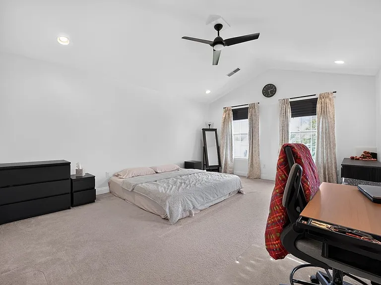 42 Moses Wheelock Ln — Photo 32