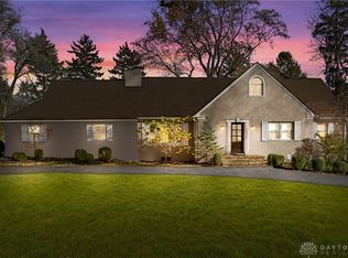 6470 Durban Rd, Dayton, OH 45459