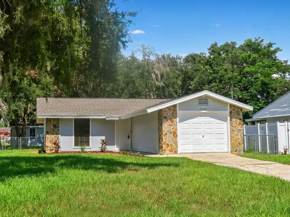 5022 5th St, Zephyrhills, FL 33542