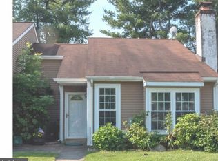 200 Iron Rock Ct, Langhorne, PA 19047