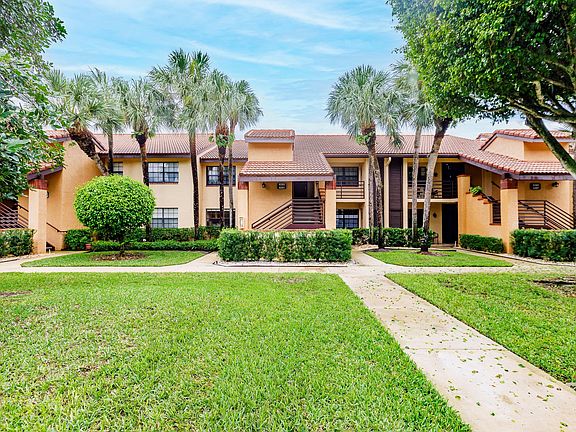 3rd image of 6291 Aspen Glen Lane