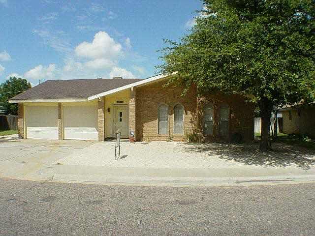 1st image of 2624 San Fernando Dr