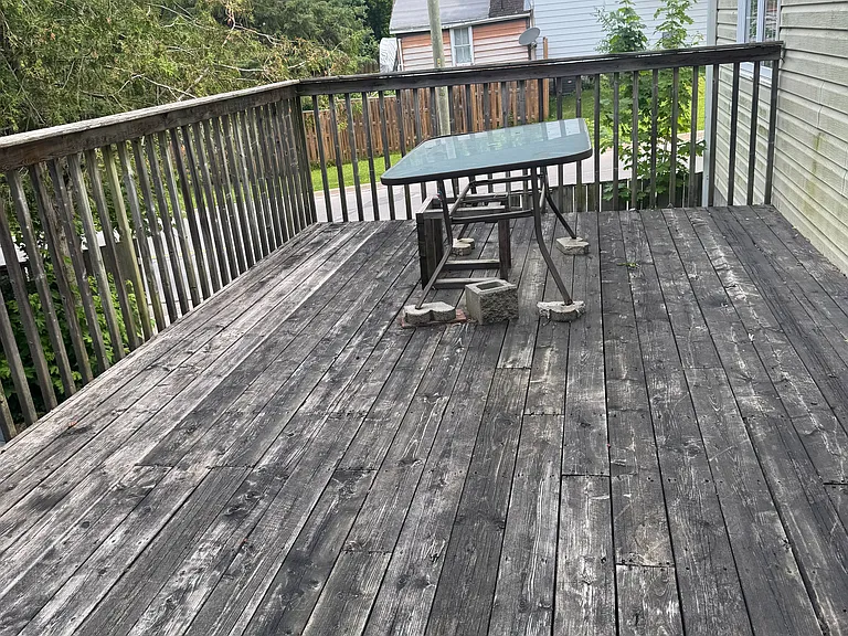 630 Dominion Ave #B — Photo 11