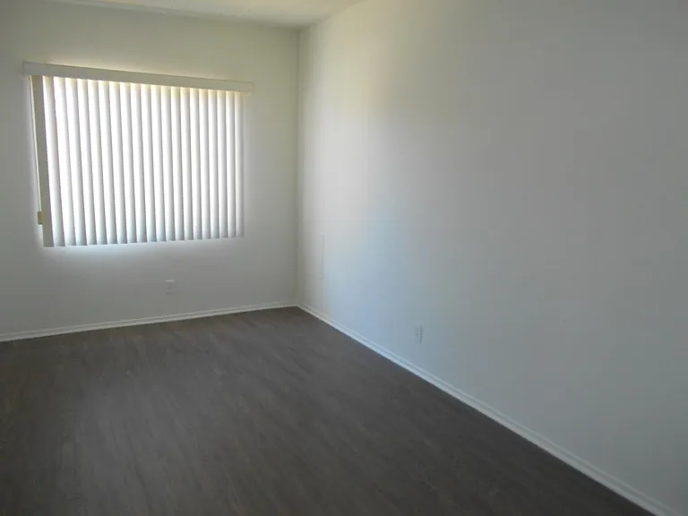 3721 Midvale Ave #11 — Photo 17