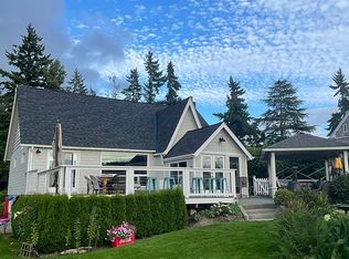 4745 Erlands Point Rd NW, Bremerton, WA 98312