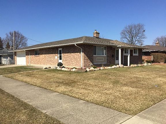 4th image of 34060 Pawnee St