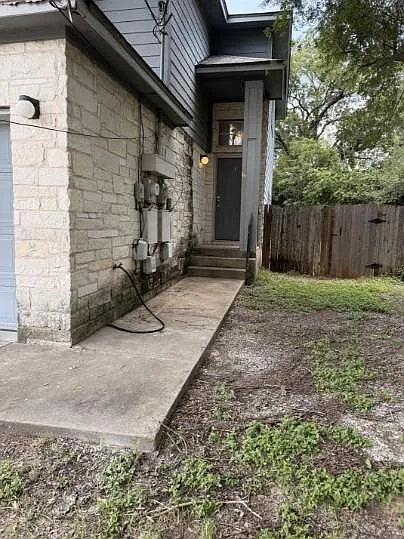 1729 Constantino Cir — Photo 24
