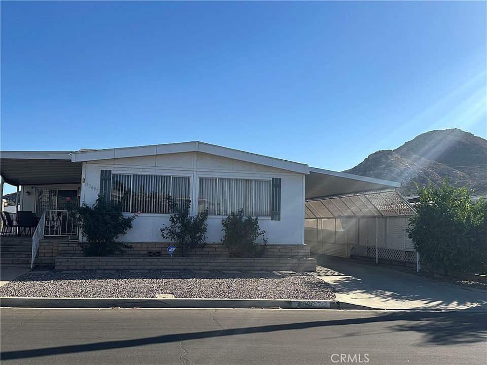 1st image of 30697 Butia Palm Dr