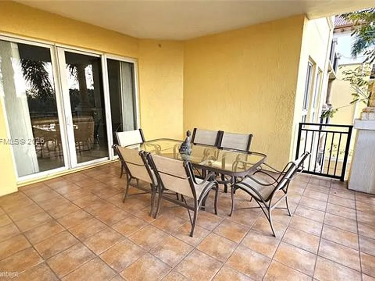 16102 Emerald Estates Dr #306 — Photo 20