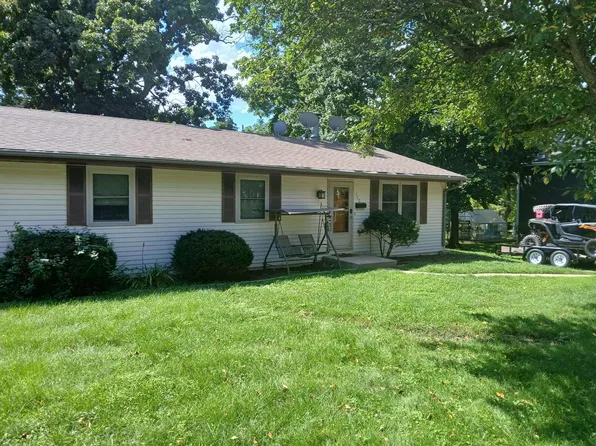 110 Cass STREET #306 Curtis St., Lake Geneva, WI 53147