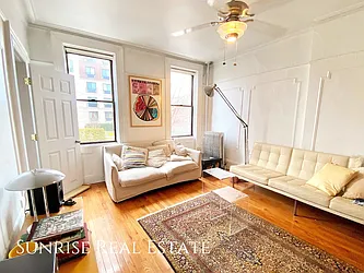 Rented by Sunrise Real Estate