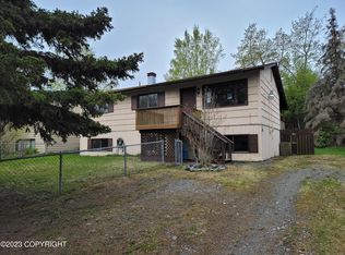 7414 Linden Dr, Anchorage, AK 99502