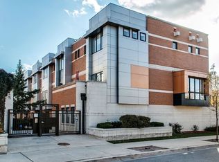 2225 W Madison St UNIT 8, Chicago, IL 60612