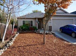 1201 Kamerin Springs Dr, Talent, OR 97540