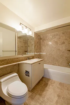 Rented by Mirador Real Estate | media 37