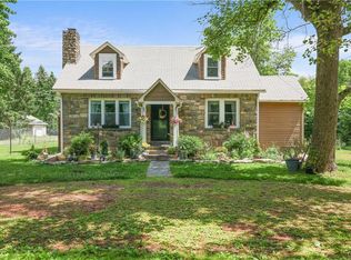 469 Lower Swiftwater Rd, Cresco, PA 18326