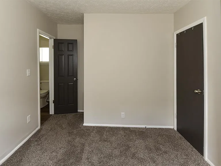 630 S 15th St #2 — Photo 8