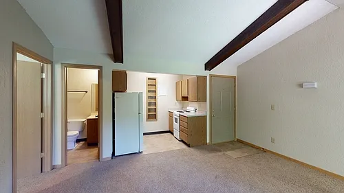 713 McCormick Ave #8 — Photo 7