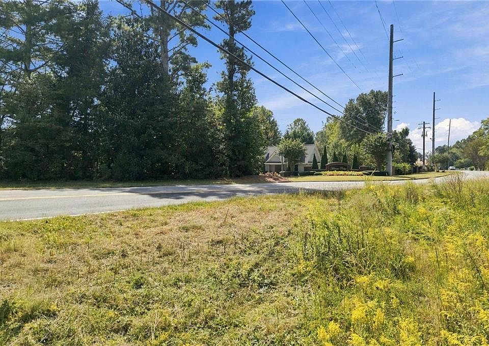 1st image of 5511 Woodstock Rd #1198