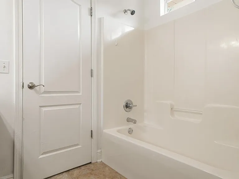 2168 Hadleigh Hills Ct — Photo 22