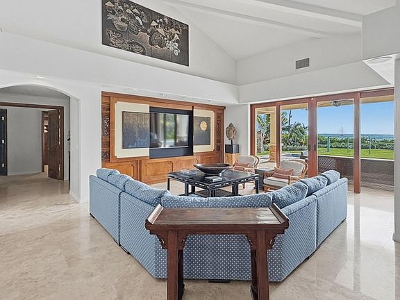 5th image of 221 Portlock Rd