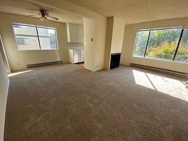 Building Photo - 1333 El Camino Real #4