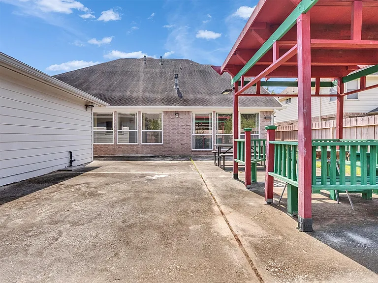 3902 Breaux Bridge Ln — Photo 42