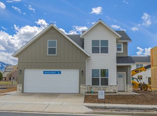 190 E 625 S, Hyde Park, UT 84318
