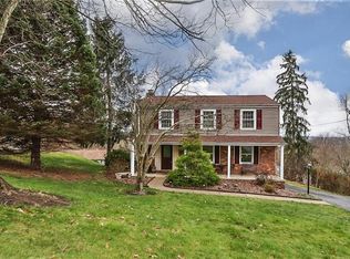 1242 Fernridge Dr, Pittsburgh, PA 15241