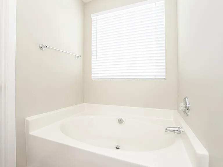 4823 Sunburst Ln — Photo 10