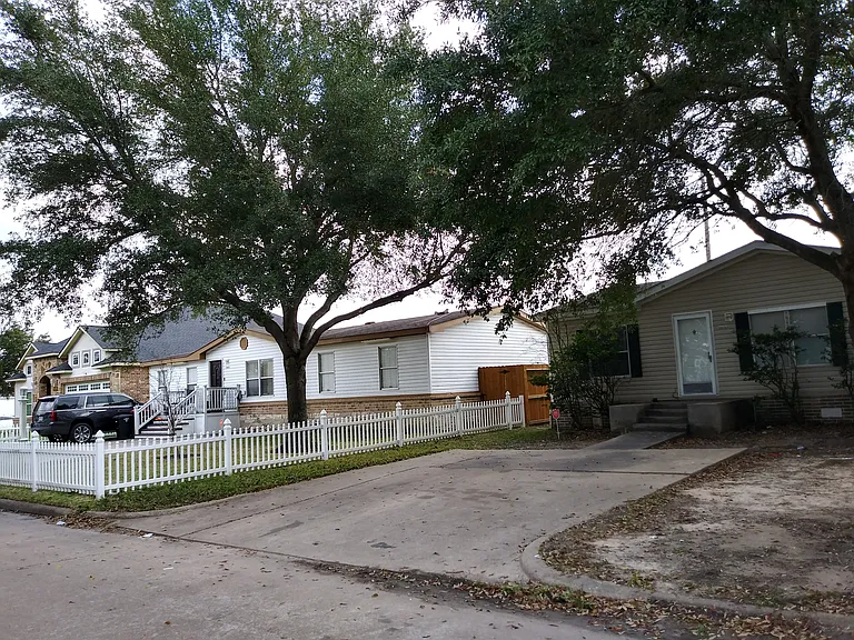 20323 Mountaindale Dr — Photo 19