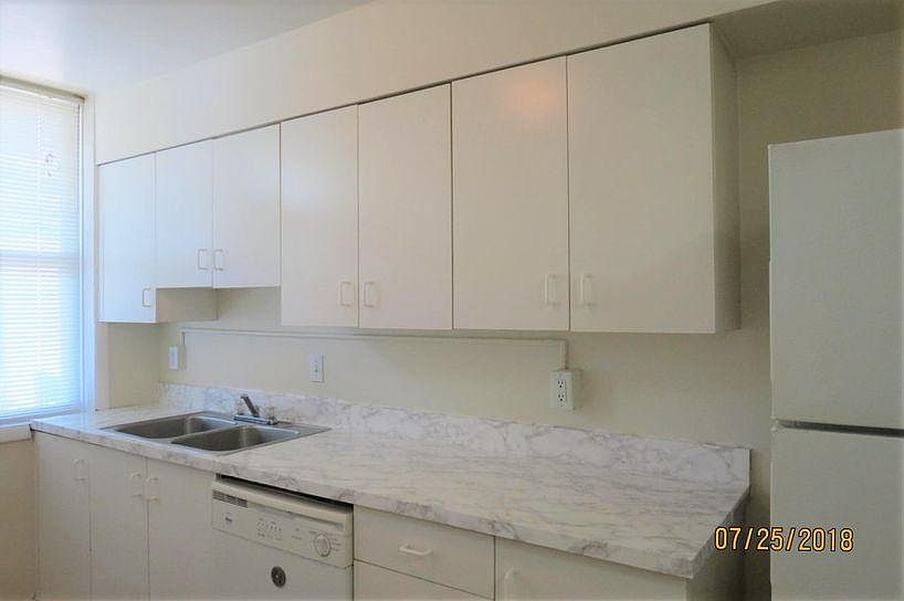 1st image of 4934 Buckingham Ct #2E