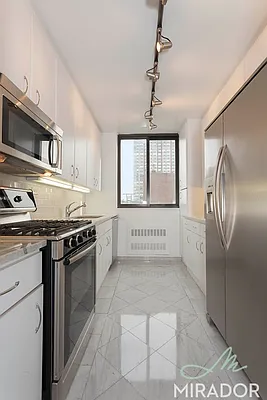 Rented by Mirador Real Estate | media 18