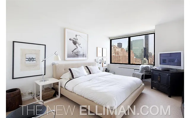 Sold by Douglas Elliman | media 4