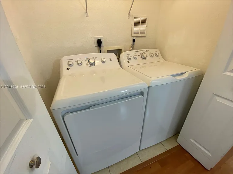 11202 NW 83rd St #106 — Photo 18