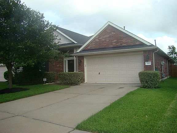 3rd image of 7431 Chathan Glen Ln
