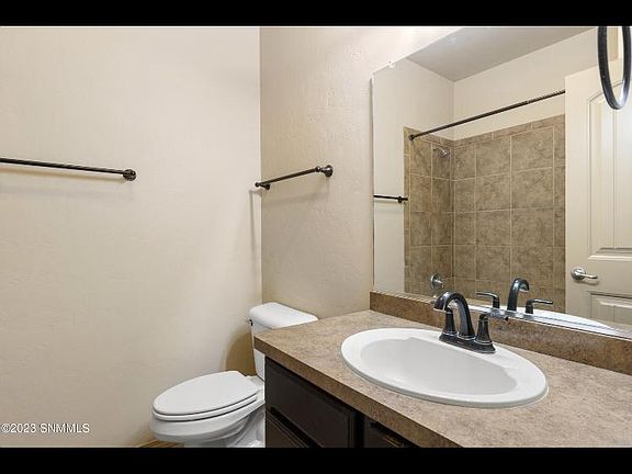 4th image of 2563 Kentwood Ct