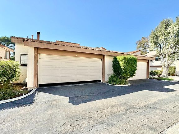 3rd image of 5353 Aztec Dr Unit 4