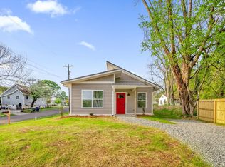 606 N Street North St #612, Graham, NC 27253