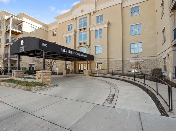 1300 North Prospect AVENUE #115, Milwaukee, WI 53202