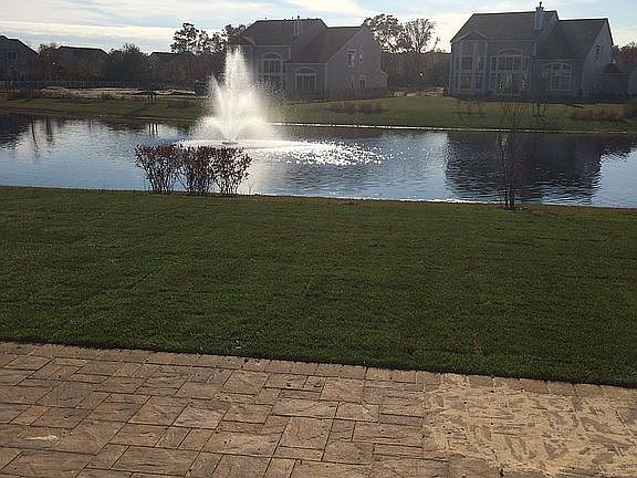 4th image of 30 Hamlet Woods Dr