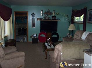 201 W North 3rd St, Findlay, IL 62534