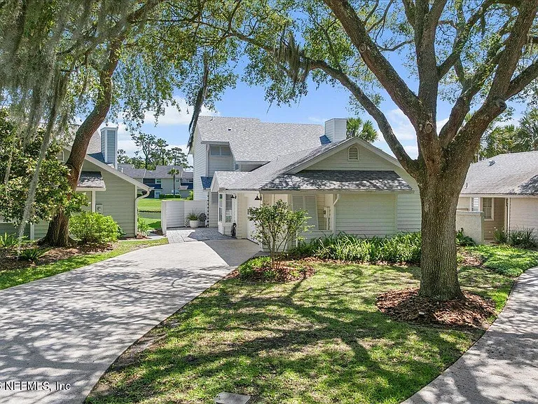 107 Island Dr — Photo 2