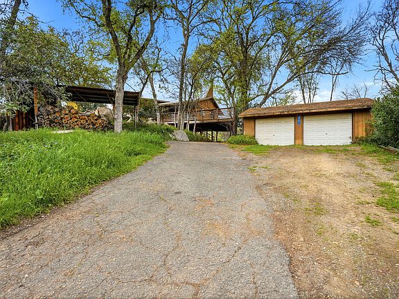 3rd image of 40673 Old Three Rivers Road #3