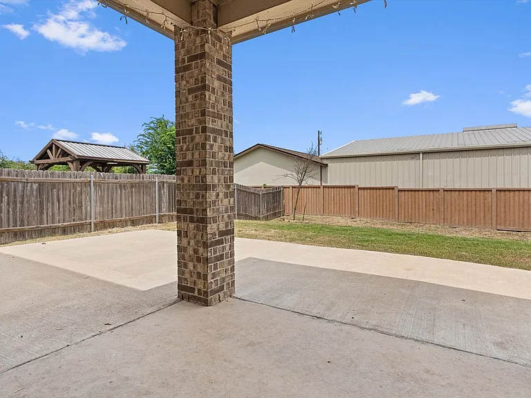 2950 E Old Settlers Blvd #37 — Photo 35