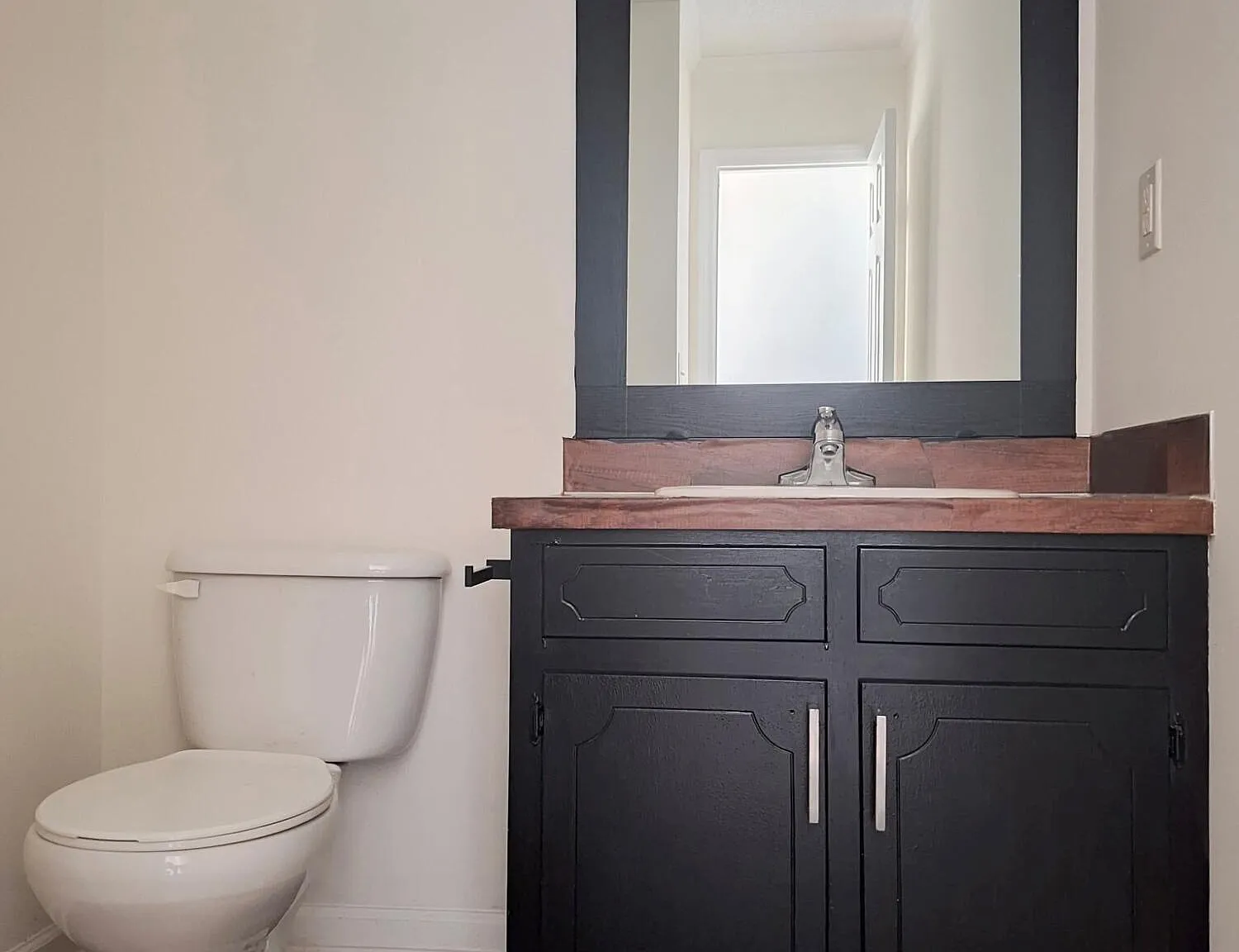 3 bed, 2.5 bath, $1,200 — Photo 4