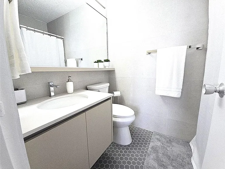37 Avenue Isla Verde — Photo 10