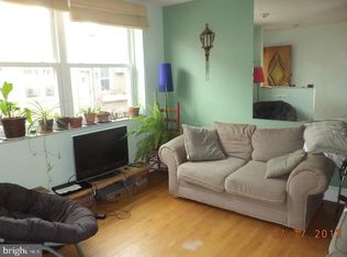 1530 S Iseminger St, Philadelphia, PA 19147