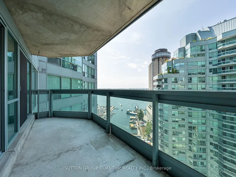 10 Yonge St #2113 — Photo 23